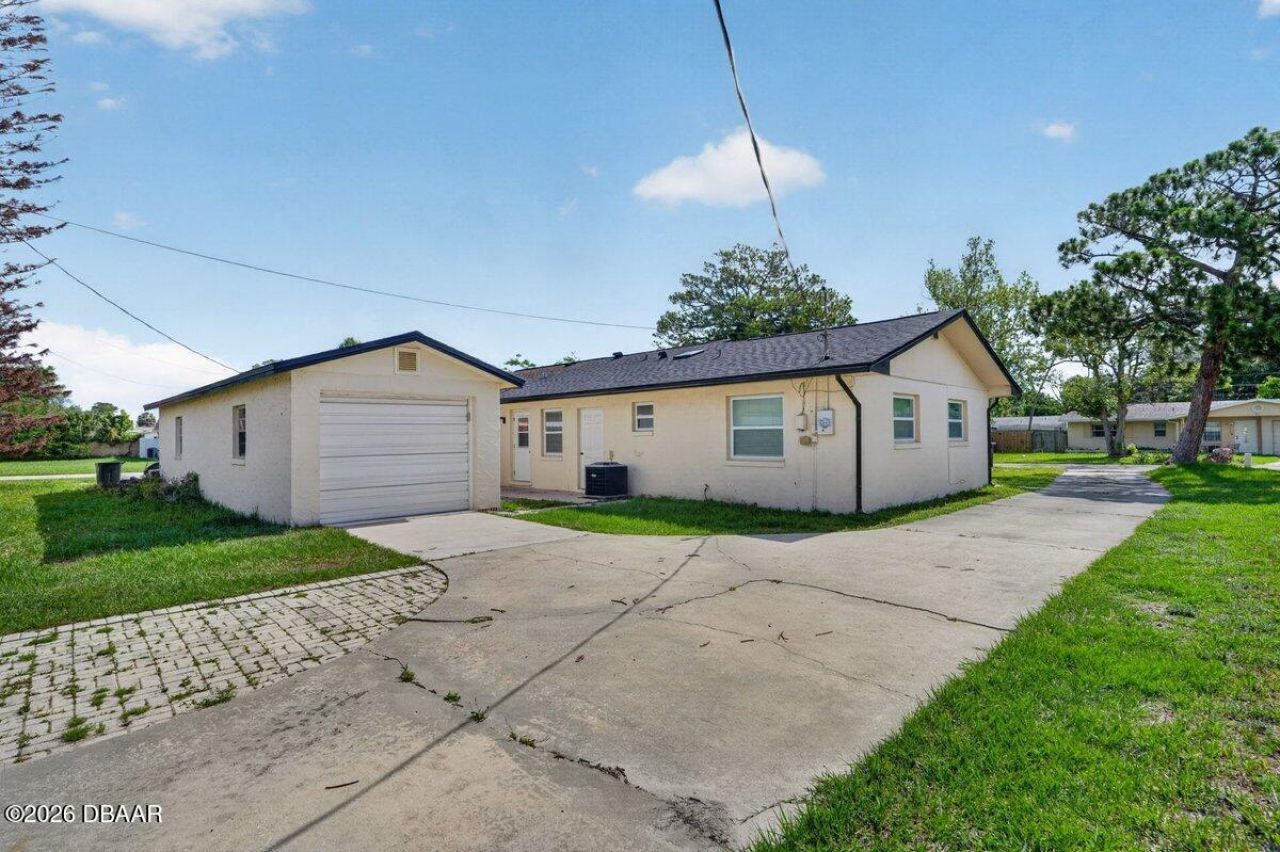 5156 Taylor Avenue, Port Orange, FL 32127 Photo