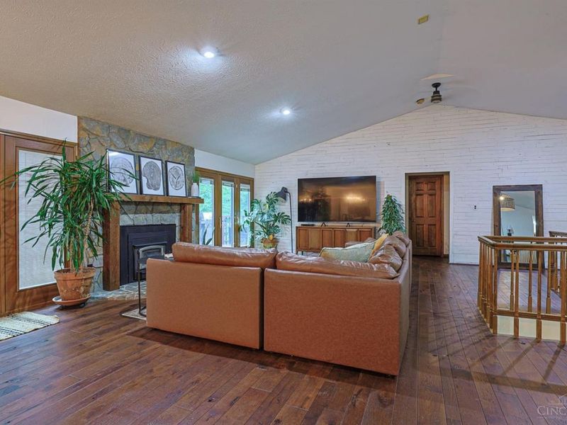6888 Edwardsville Road, Harlan Twp, OH 45107 Photo 9
