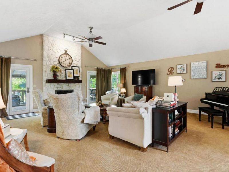 8711 Toftrees Lane, Springboro, OH 45066 Photo 12