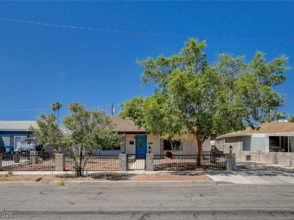 672 8th Street, Boulder City, NV 89005
