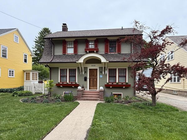 1010 S 8th Street, Watertown, WI 53094