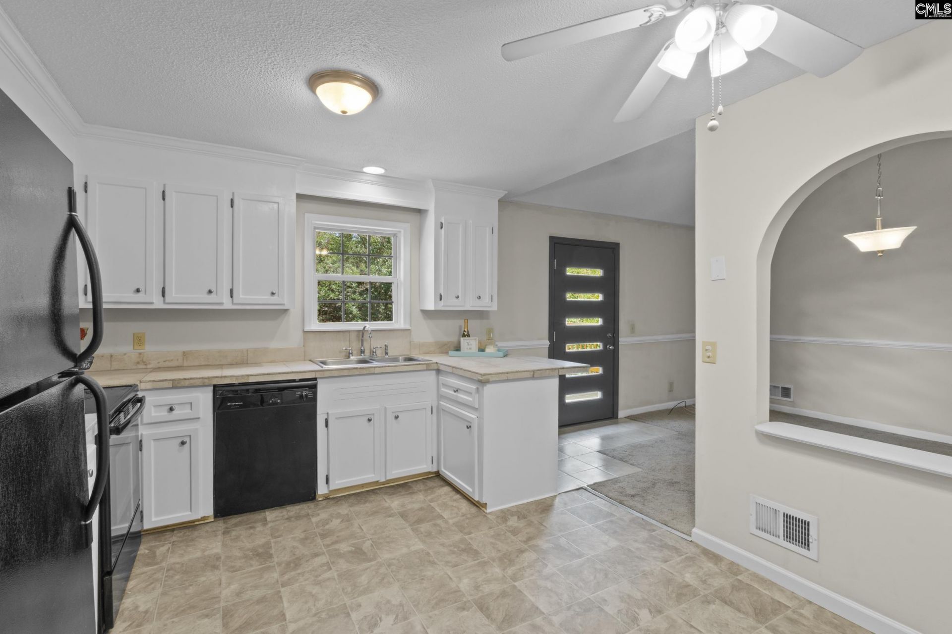1015 Starcrest Road  Photo 8