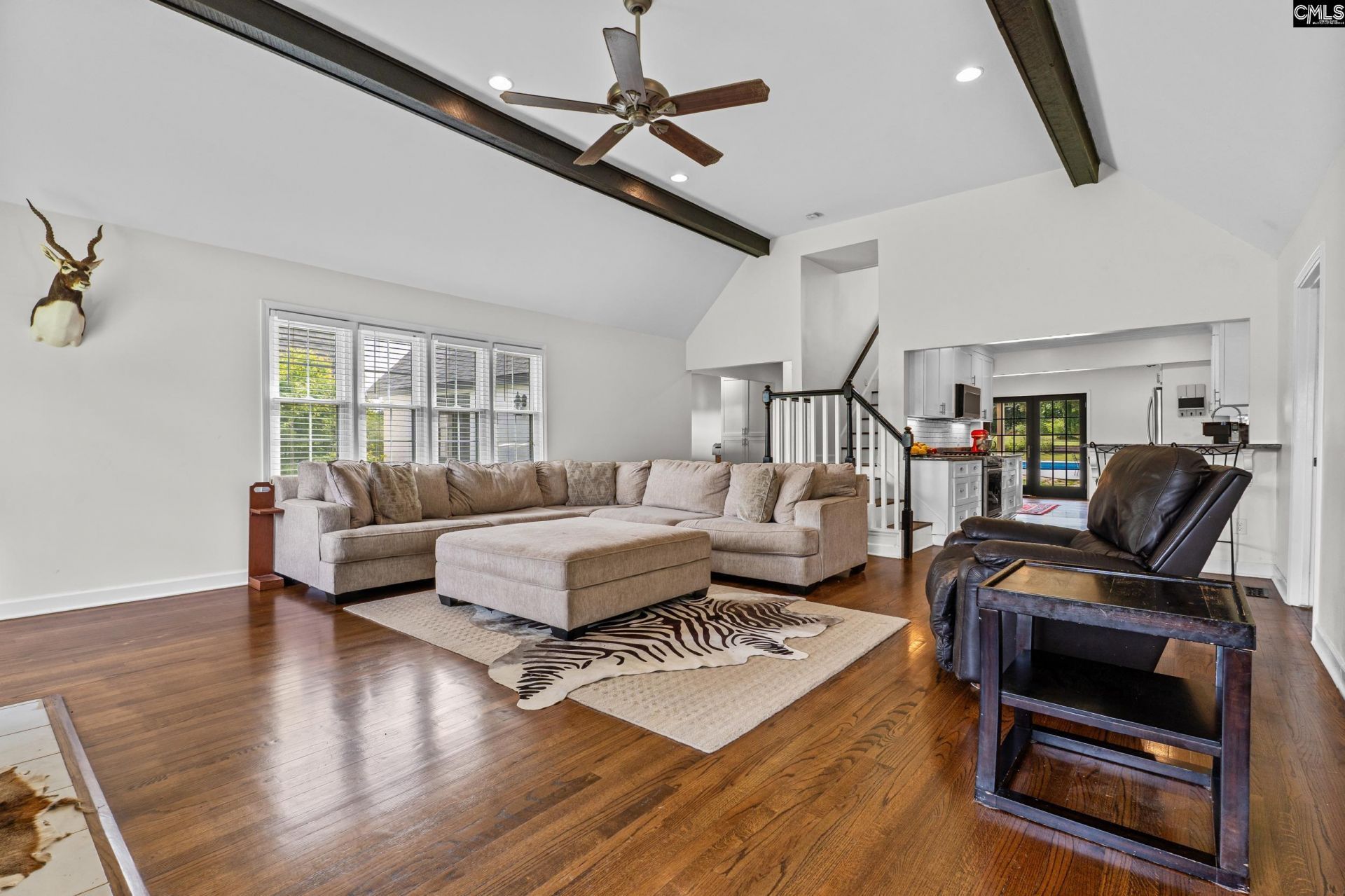 213 Tombfield Road Photo 11