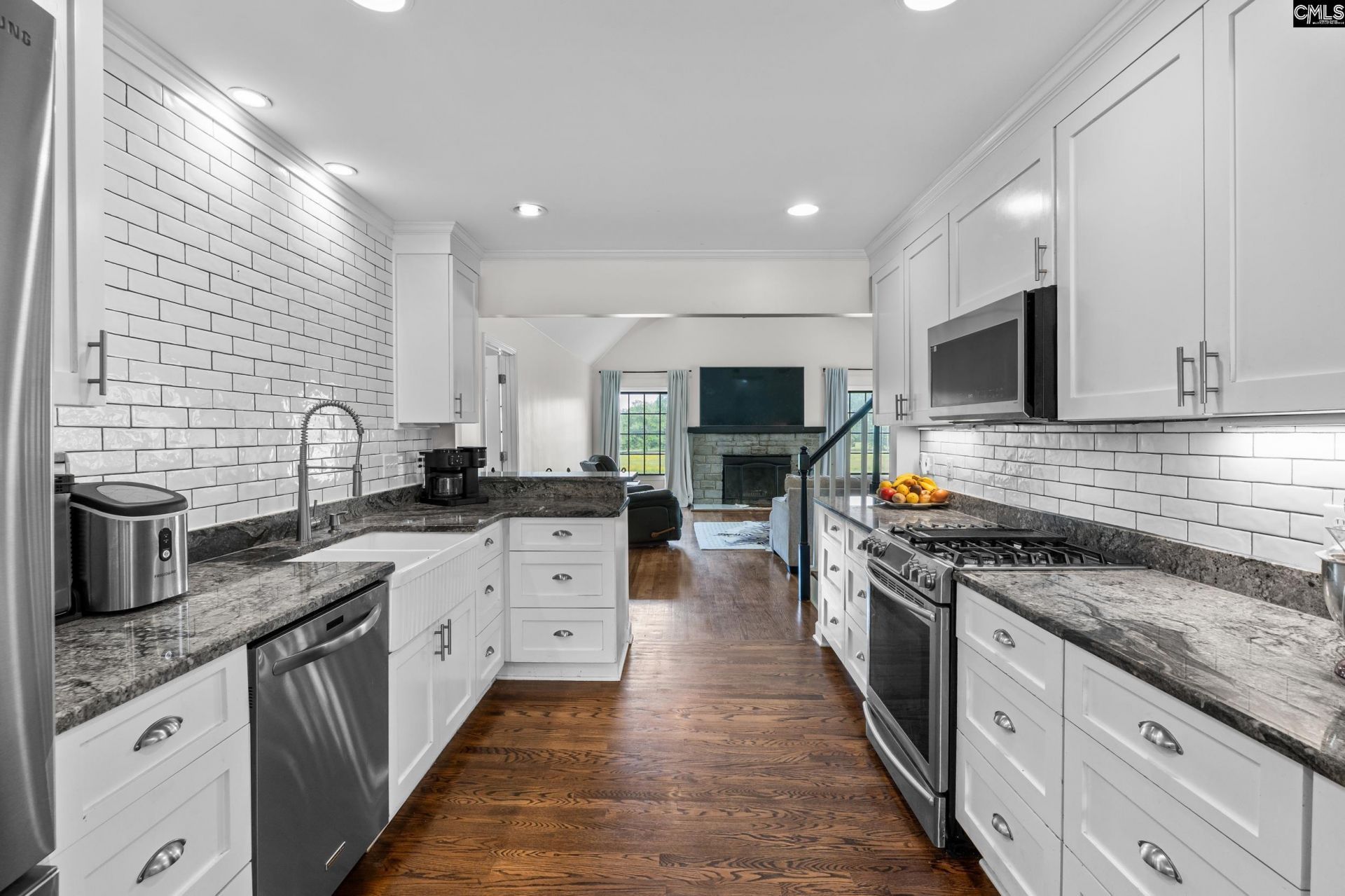 213 Tombfield Road Photo 14
