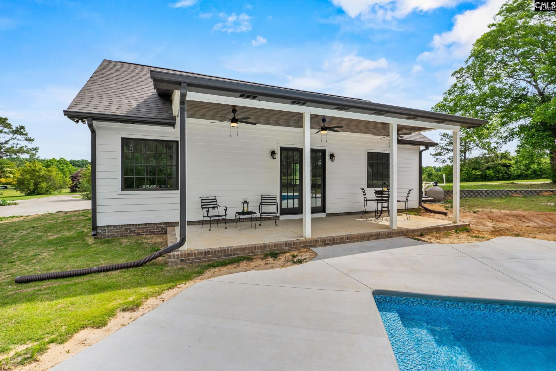 213 Tombfield Road Photo 41