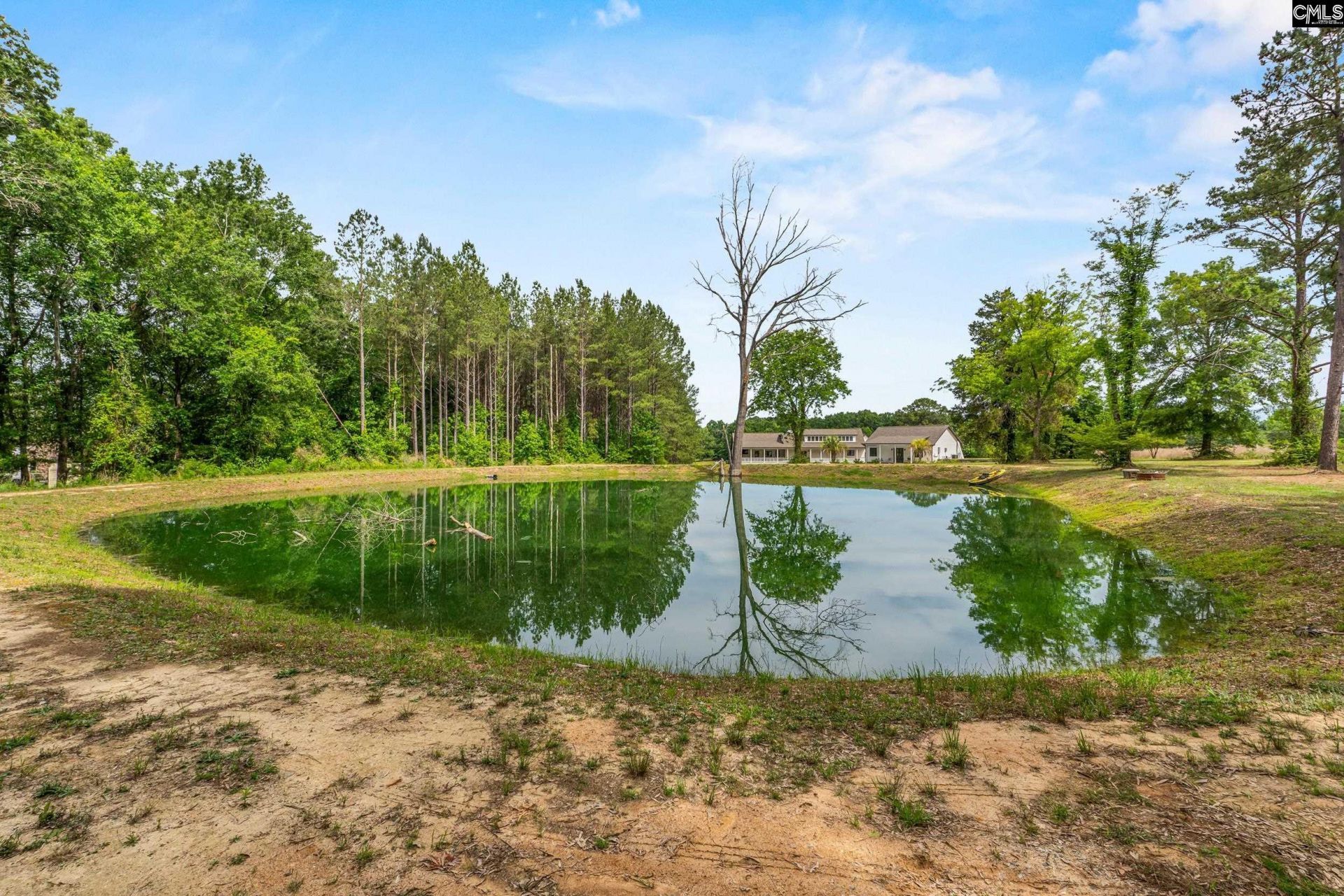 213 Tombfield Road Photo 6