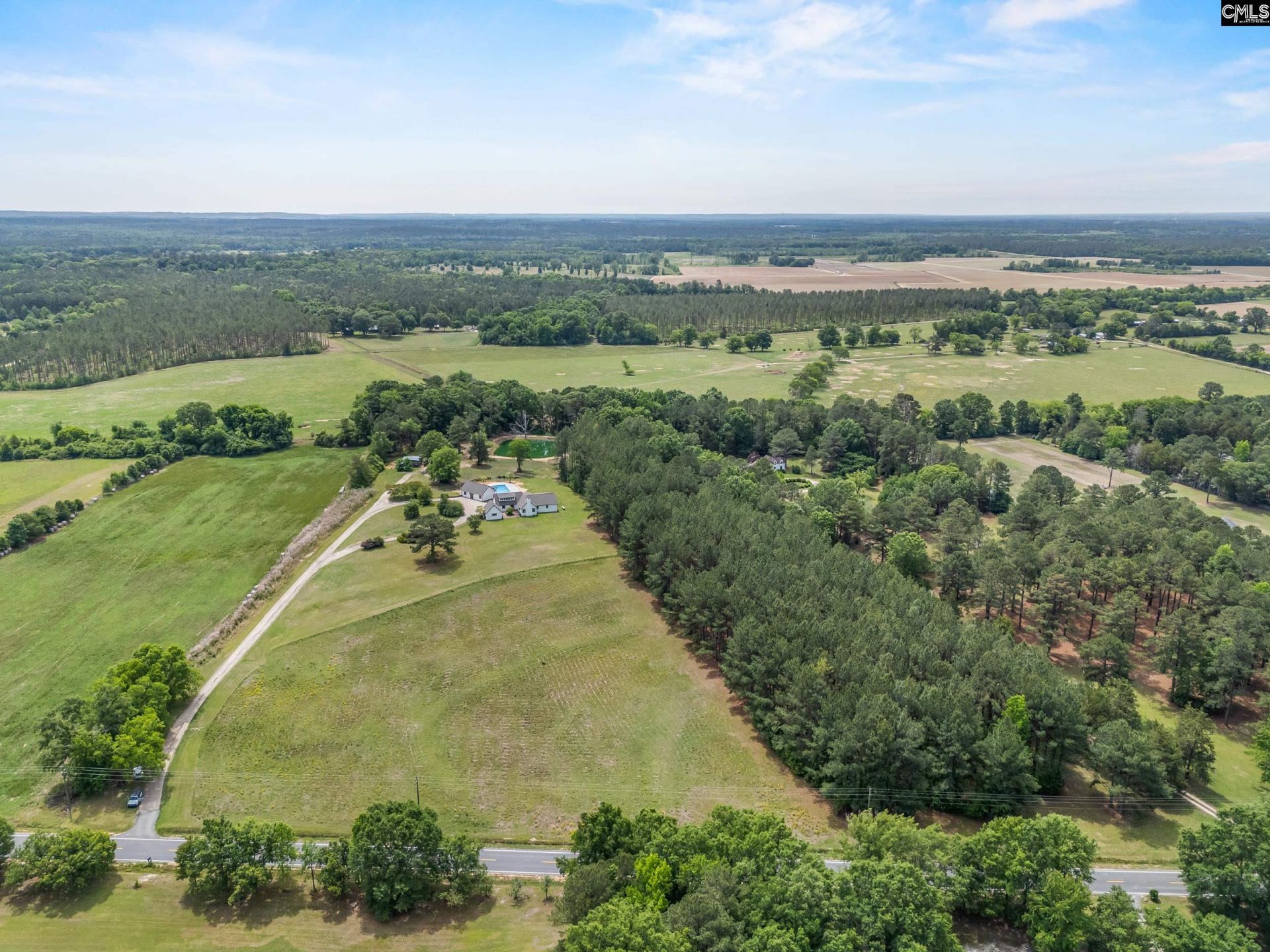 213 Tombfield Road Photo 62