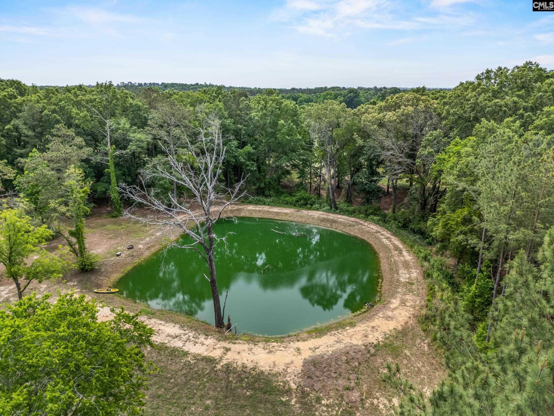 213 Tombfield Road Photo 64