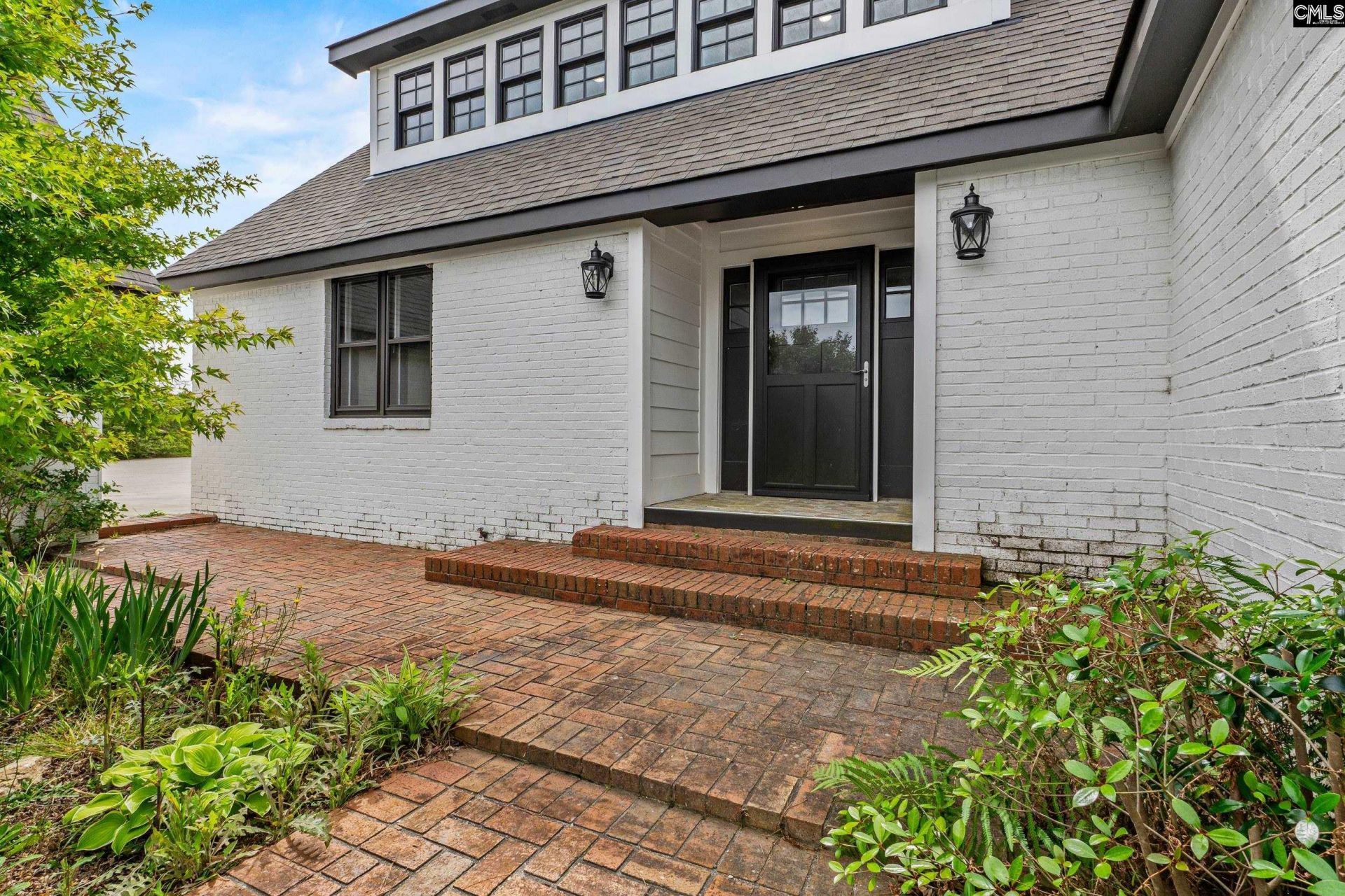 213 Tombfield Road Photo 9