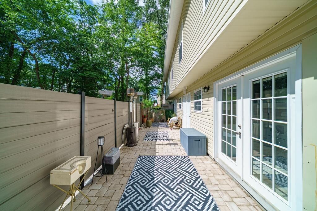 1423 Ashley River Road Photo 17