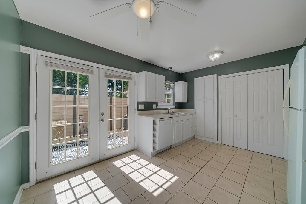 1423 Ashley River Road Photo 5
