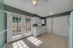 1423 Ashley River Road photo 4