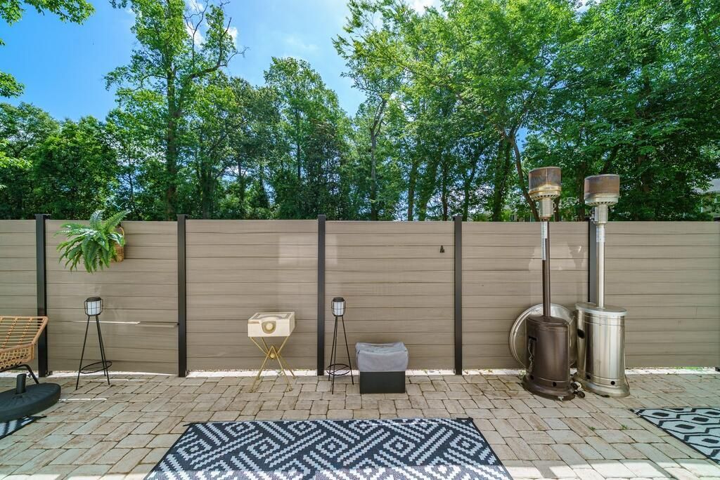 1423 Ashley River Road Photo 8