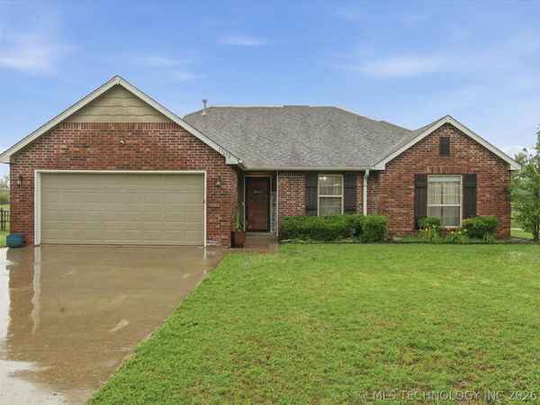 13690 N 113th East Avenue , Collinsville, OK 74021