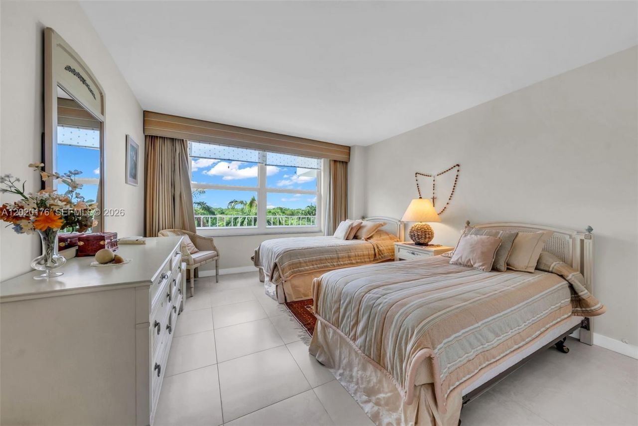 199 Ocean Lane Dr , Unit 512, Key Biscayne, FL 33149 Photo