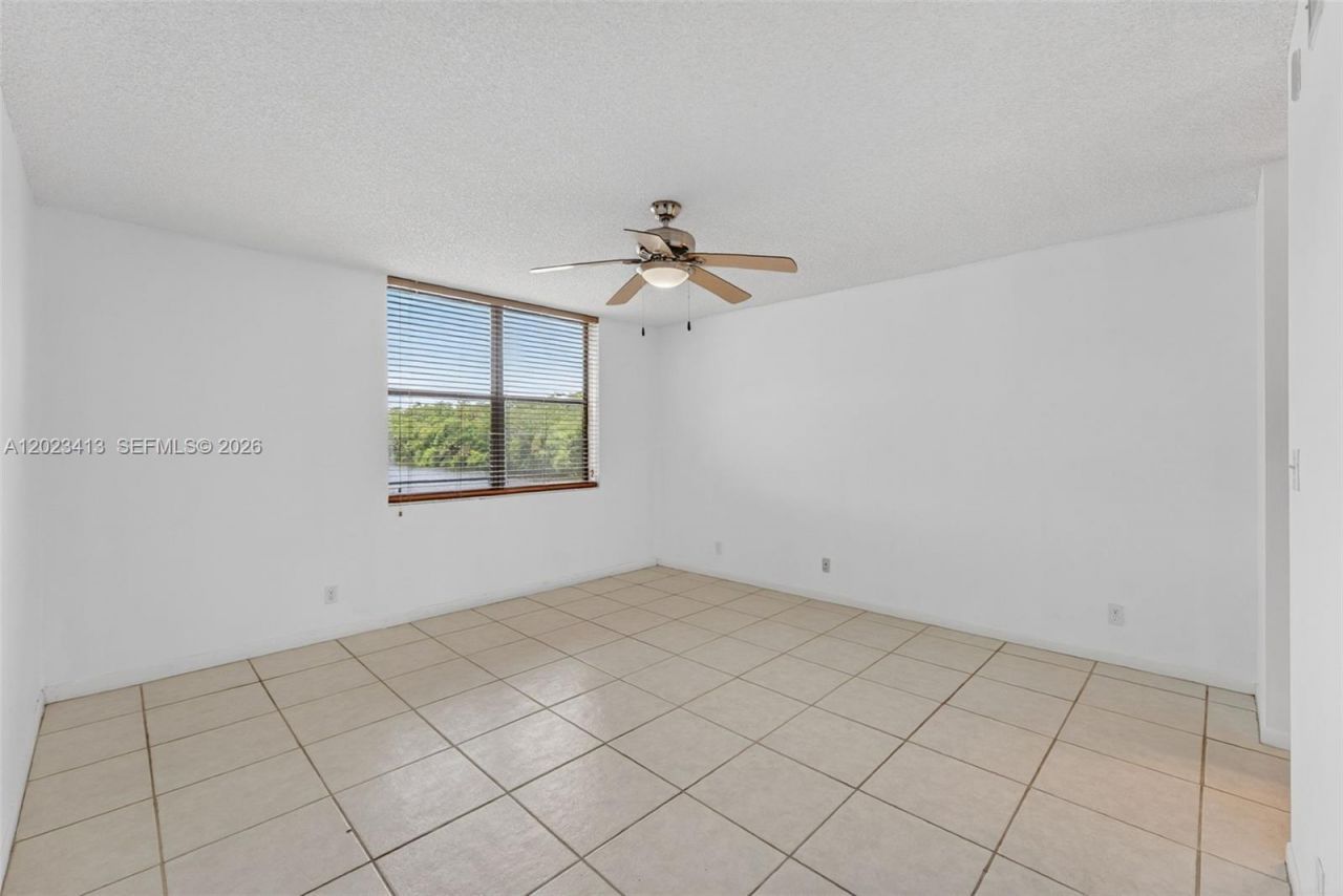 2768 S Carambola Cir S, Unit 206, Coconut Creek, FL 33066 Photo
