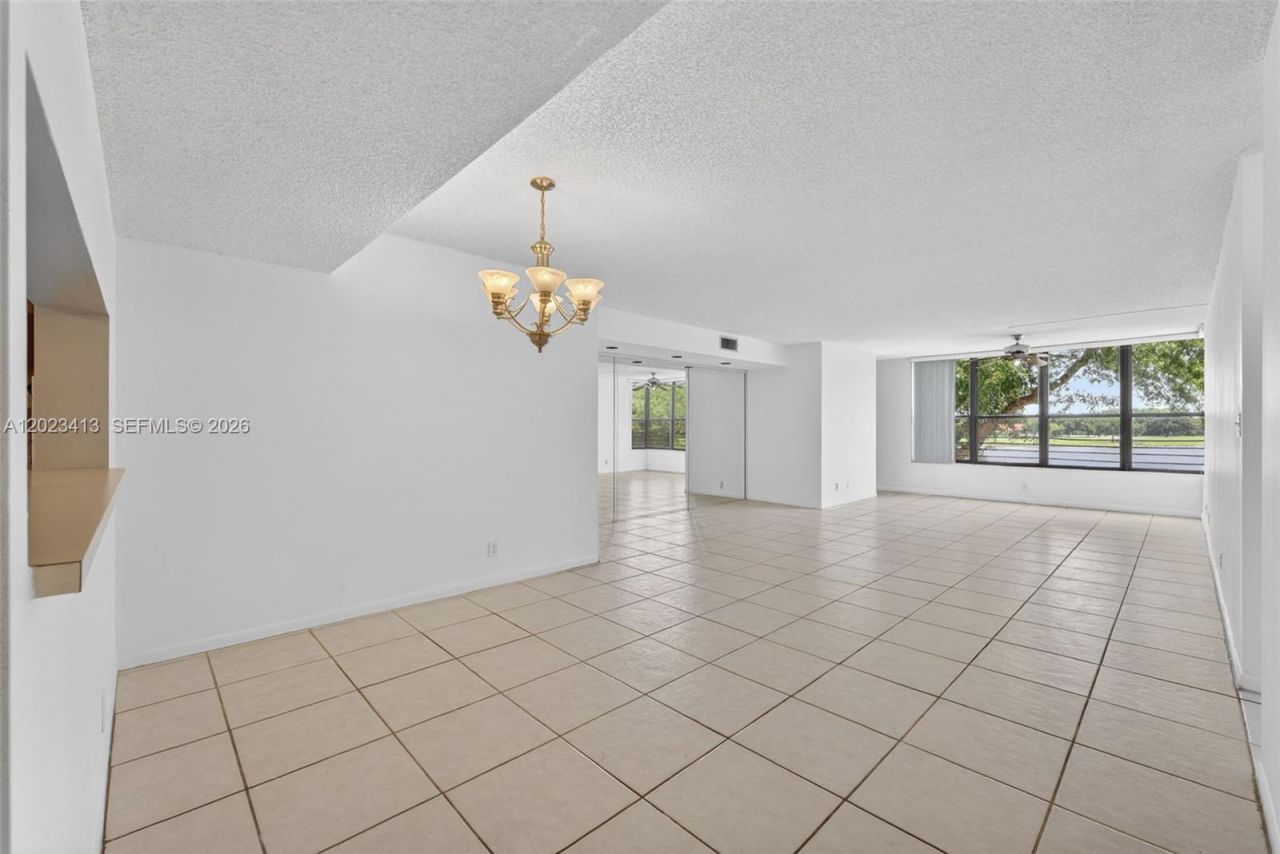 2768 S Carambola Cir S, Unit 206, Coconut Creek, FL 33066 Photo