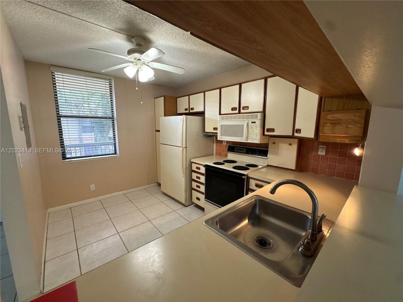 2768 S Carambola Cir S, Unit 206, Coconut Creek, FL 33066 Photo