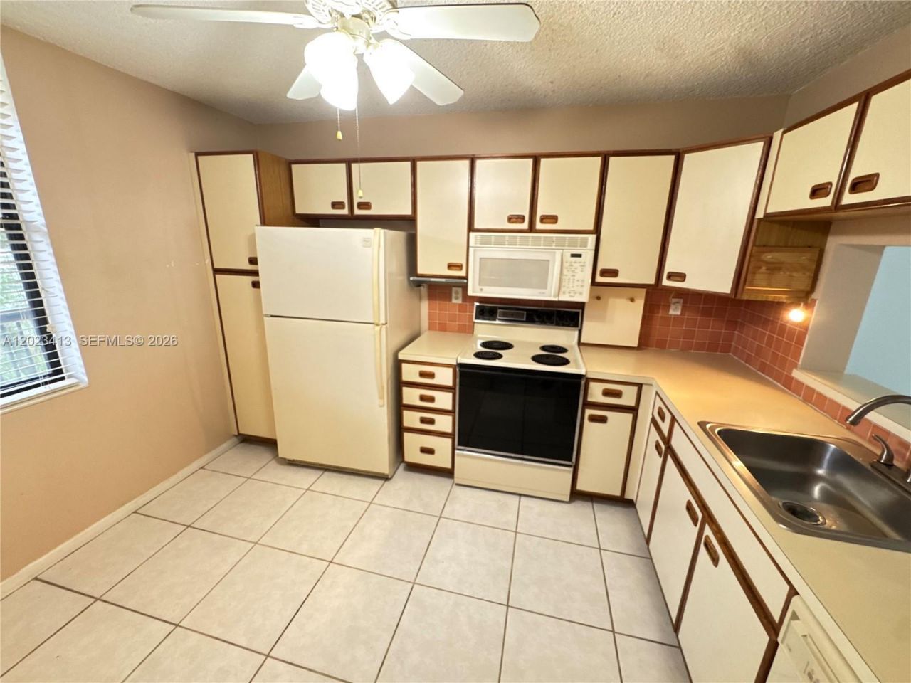 2768 S Carambola Cir S, Unit 206, Coconut Creek, FL 33066 Photo