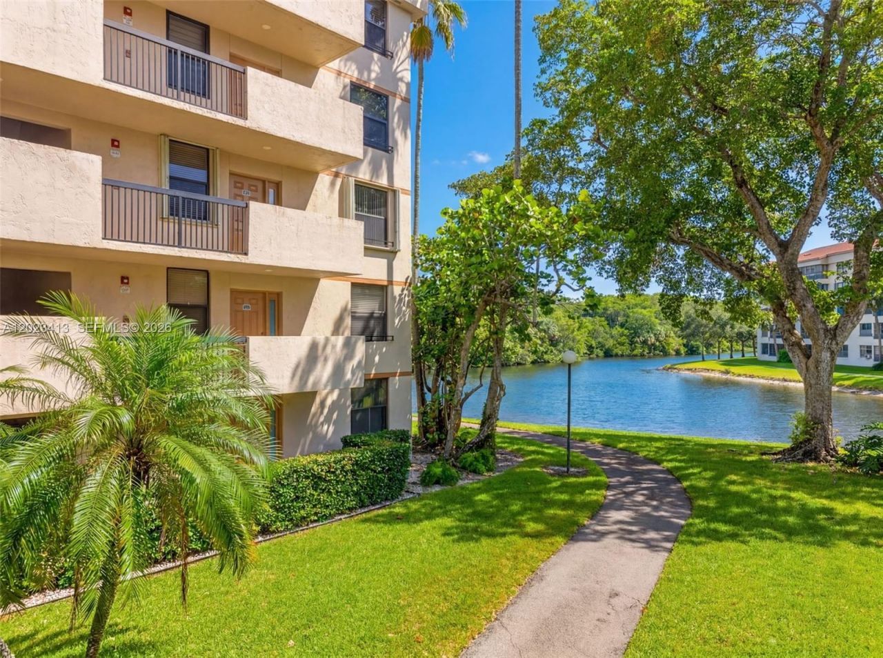 2768 S Carambola Cir S, Unit 206, Coconut Creek, FL 33066 Photo