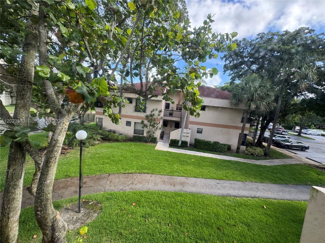 2768 S Carambola Cir S, Unit 206, Coconut Creek, FL 33066 Photo