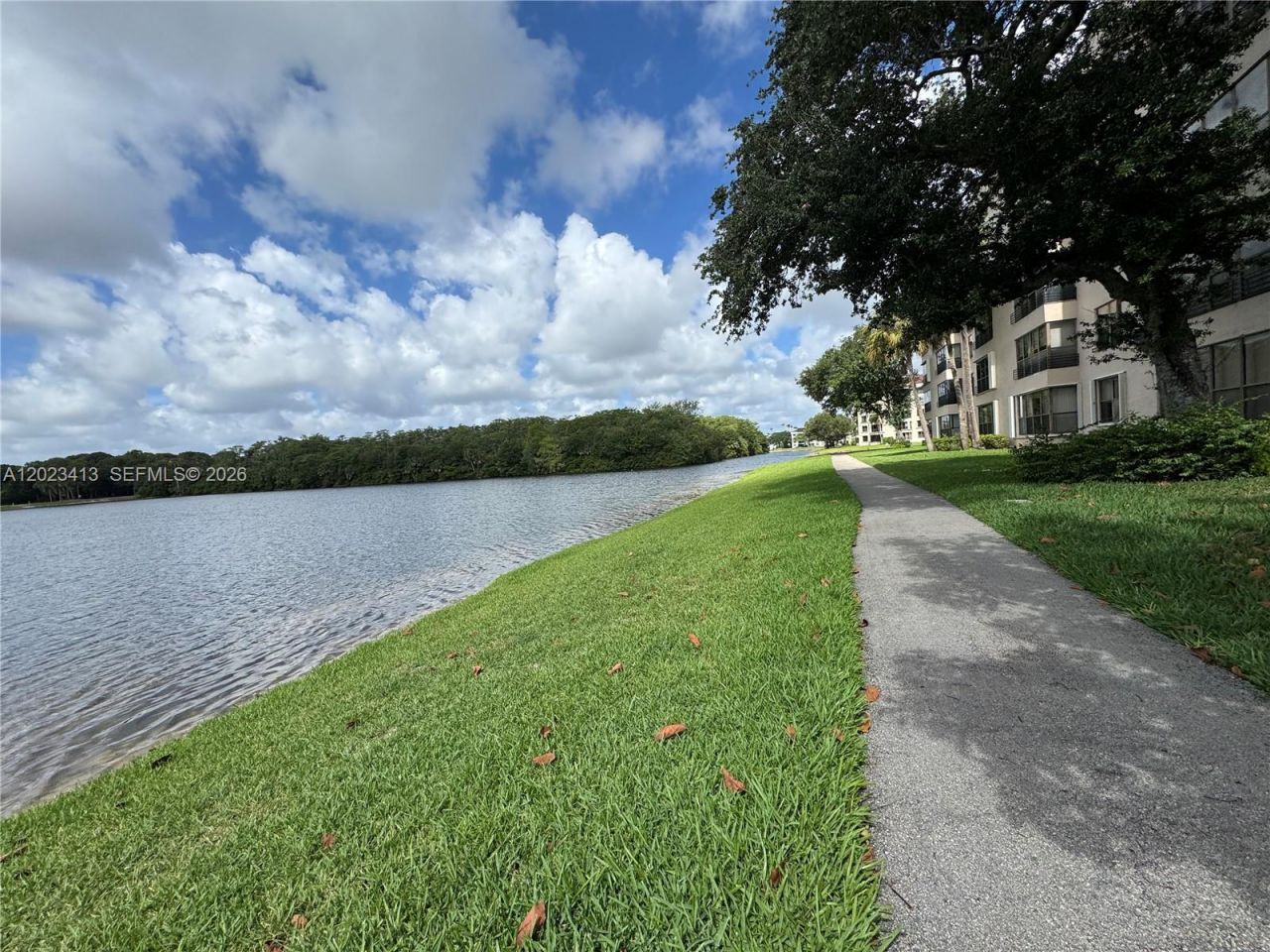 2768 S Carambola Cir S, Unit 206, Coconut Creek, FL 33066 Photo