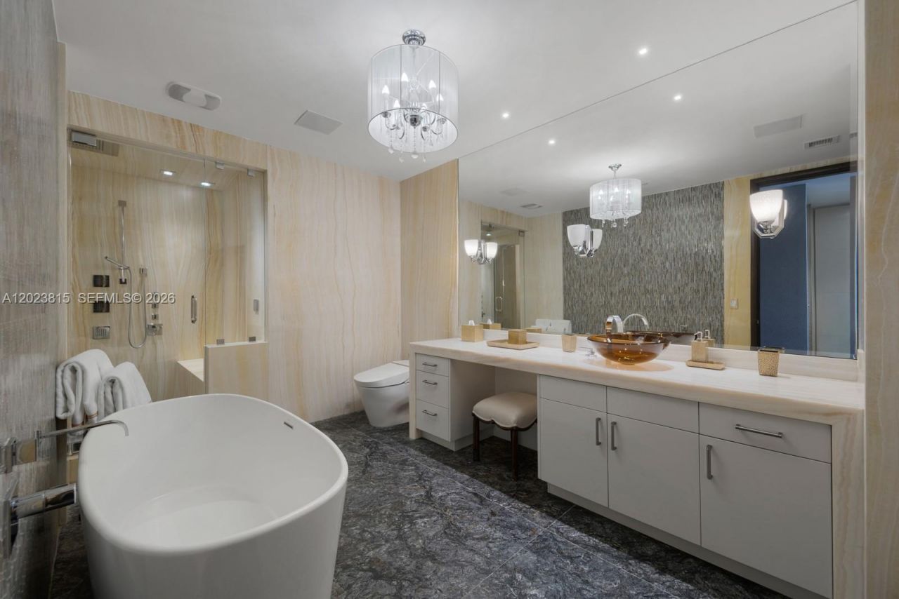 17749 Collins Ave , Unit 3002, Sunny Isles Beach, FL 33160 Photo