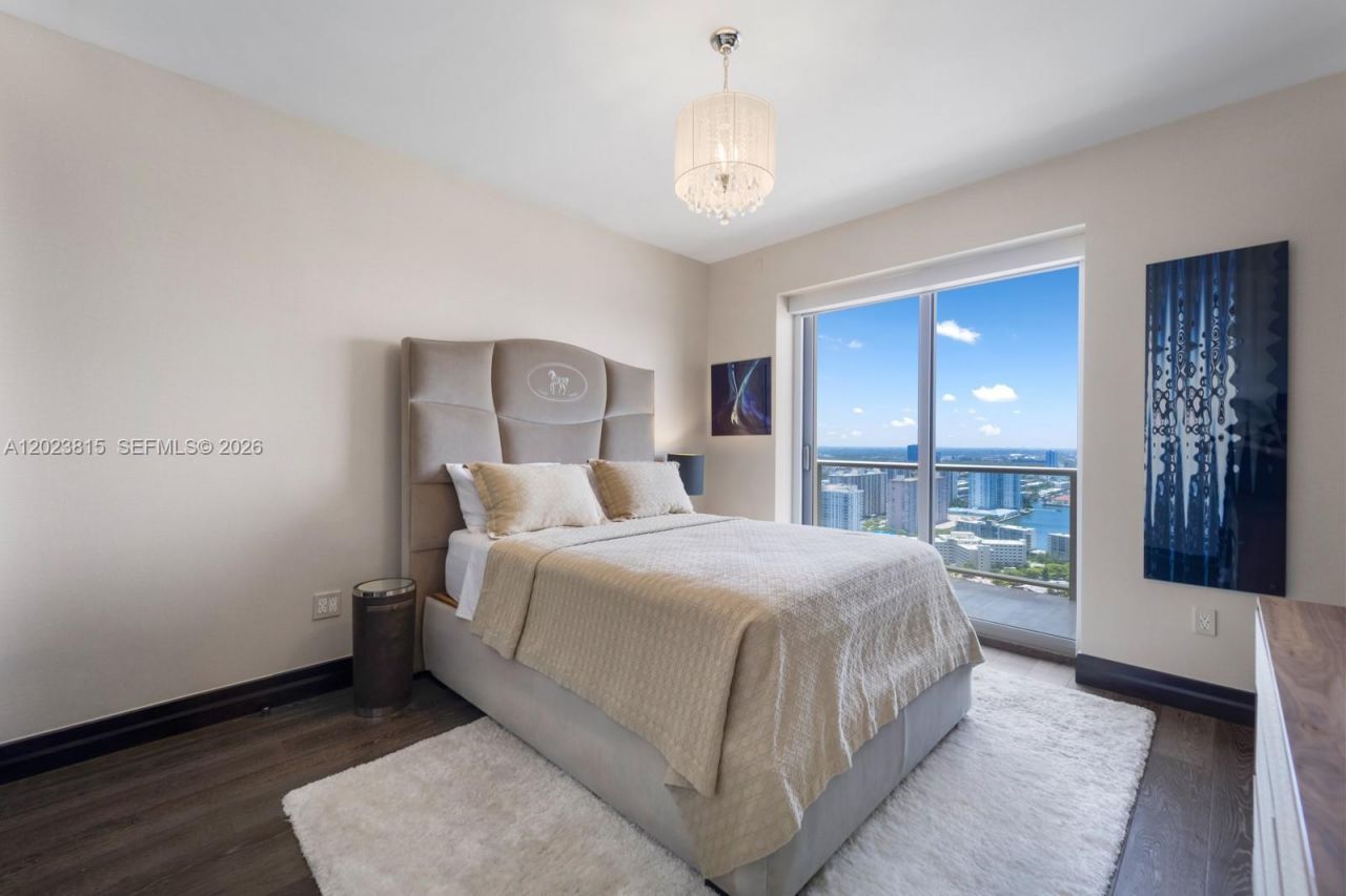 17749 Collins Ave , Unit 3002, Sunny Isles Beach, FL 33160 Photo