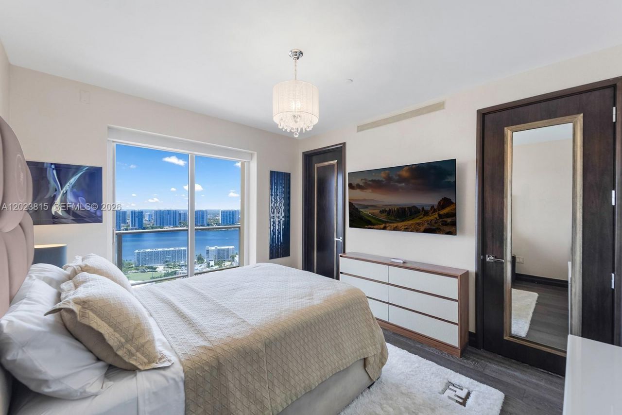 17749 Collins Ave , Unit 3002, Sunny Isles Beach, FL 33160 Photo