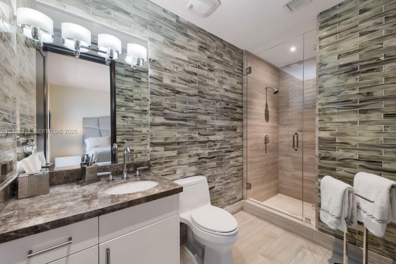 17749 Collins Ave , Unit 3002, Sunny Isles Beach, FL 33160 Photo