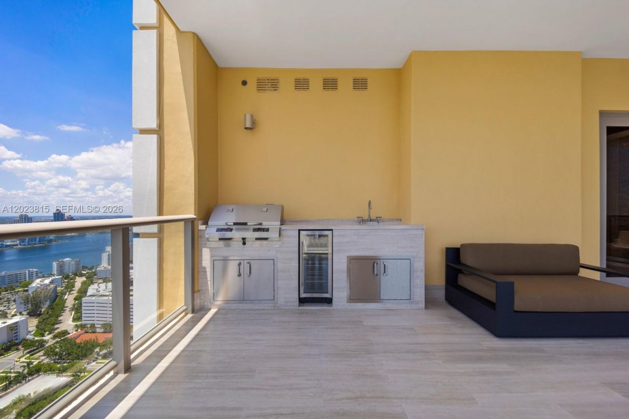 17749 Collins Ave , Unit 3002, Sunny Isles Beach, FL 33160 Photo