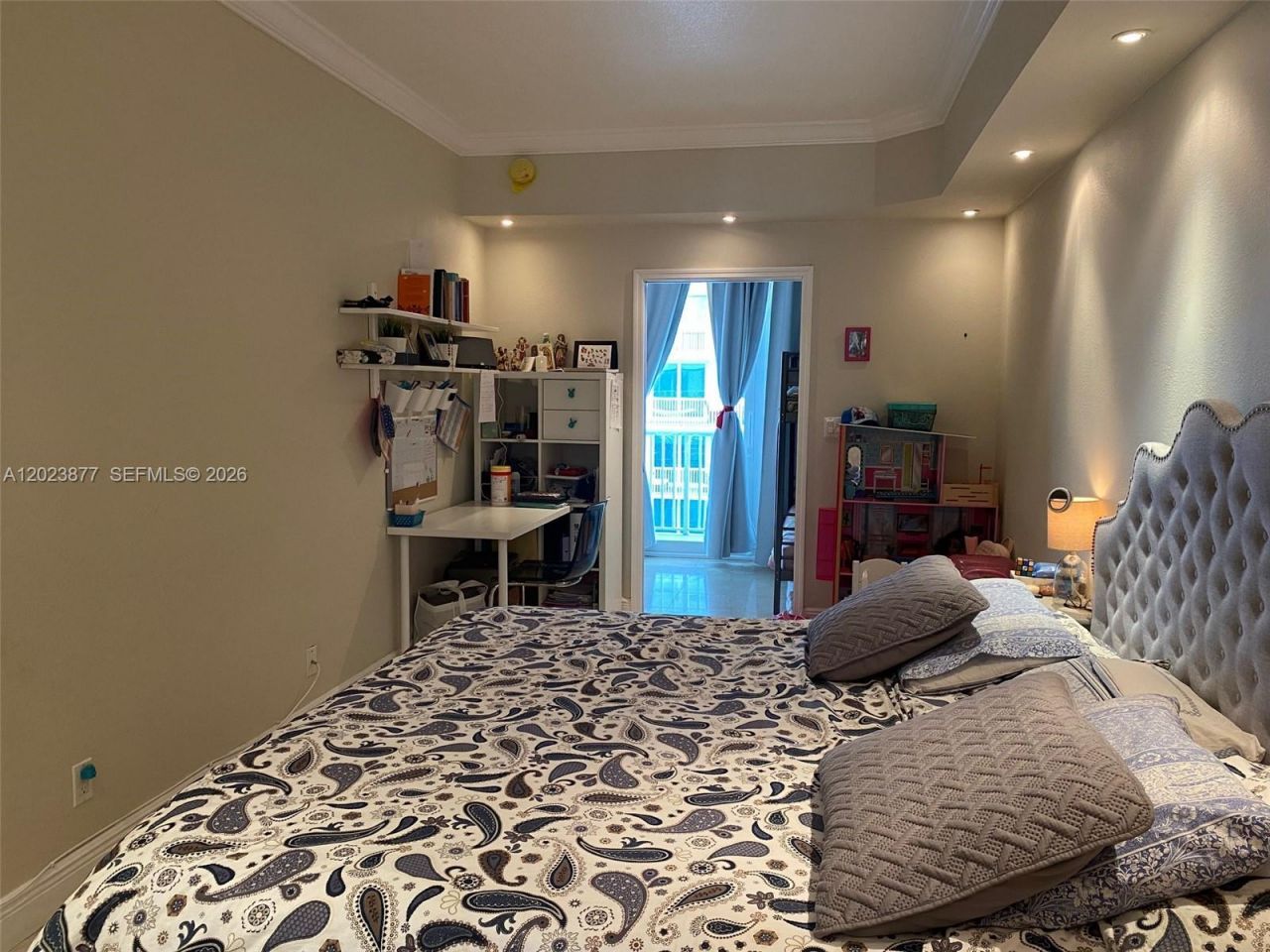 5401 Collins Ave , Unit 339, Miami Beach, FL 33140 Photo