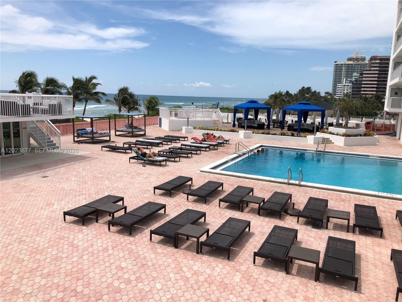 5401 Collins Ave , Unit 339, Miami Beach, FL 33140 Photo
