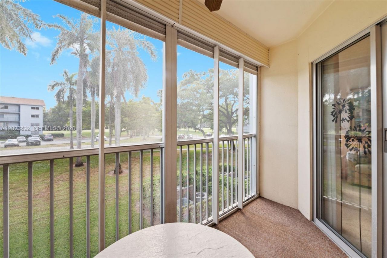 12600 SW 5th Ct , Unit 212L, Pembroke Pines, FL 33027 Photo