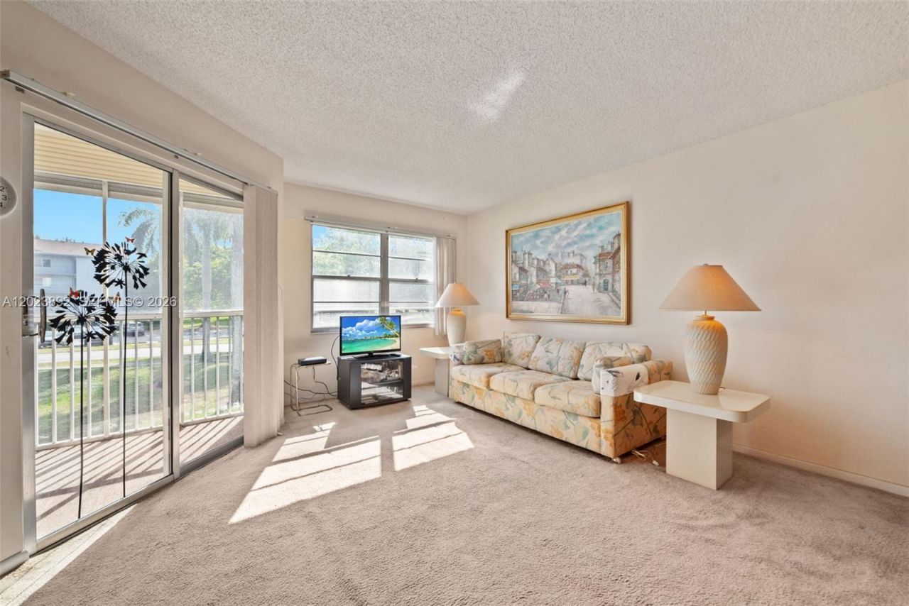 12600 SW 5th Ct , Unit 212L, Pembroke Pines, FL 33027 Photo