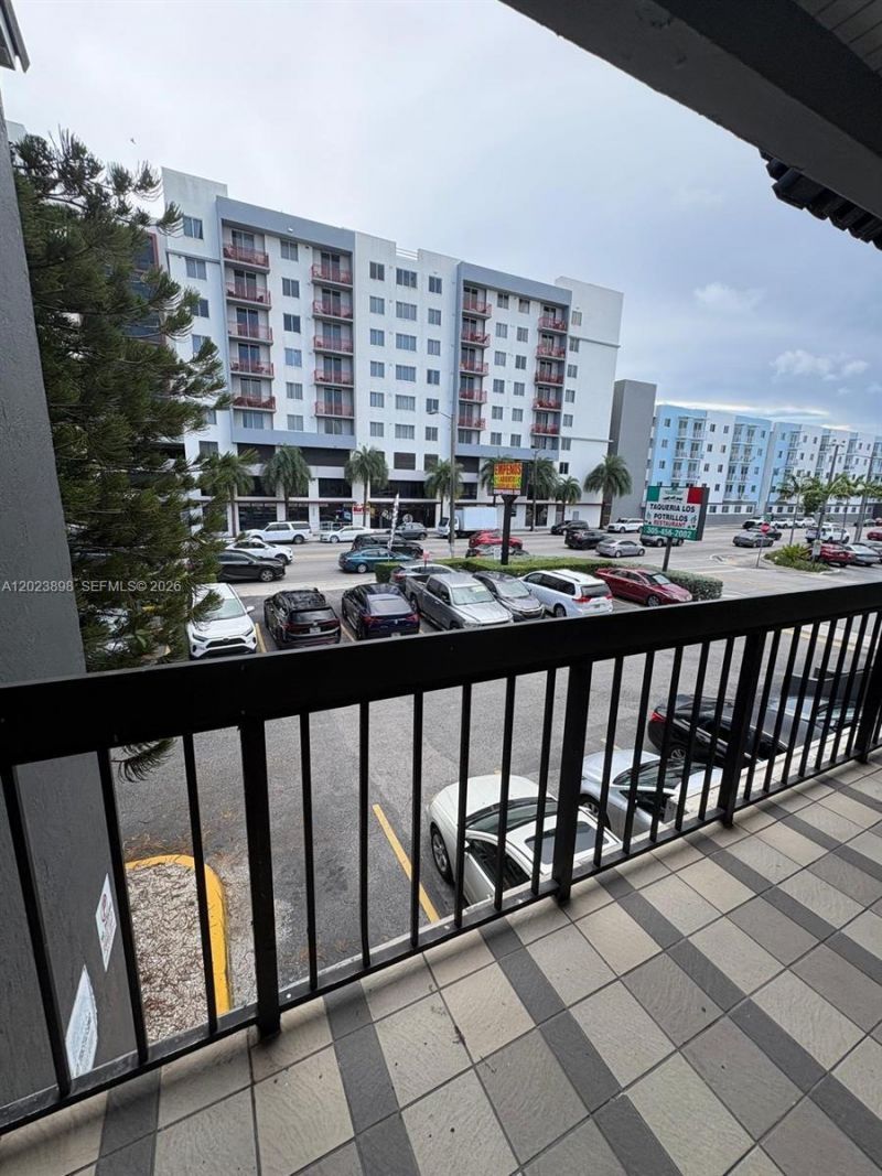 3939 NW 7th St, Unit 206, Miami, FL 33126 Photo