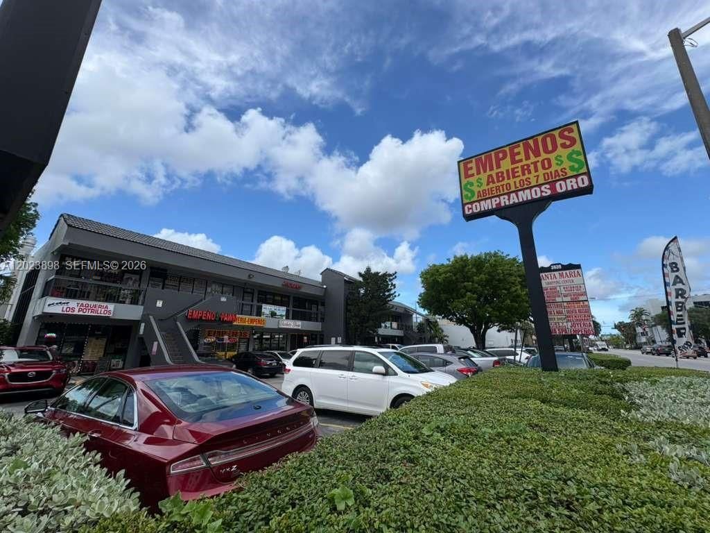 3939 NW 7th St, Unit 206, Miami, FL 33126 Photo