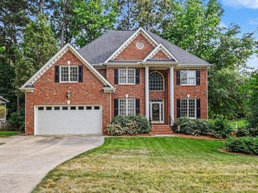 405 Chanticlair Drive, Apex, NC 27502