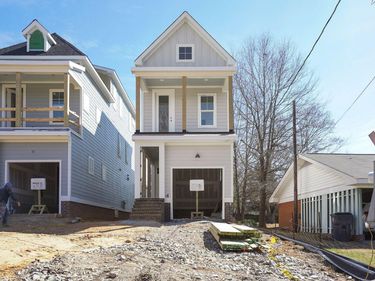 108c N Mason, Apex, NC 27502