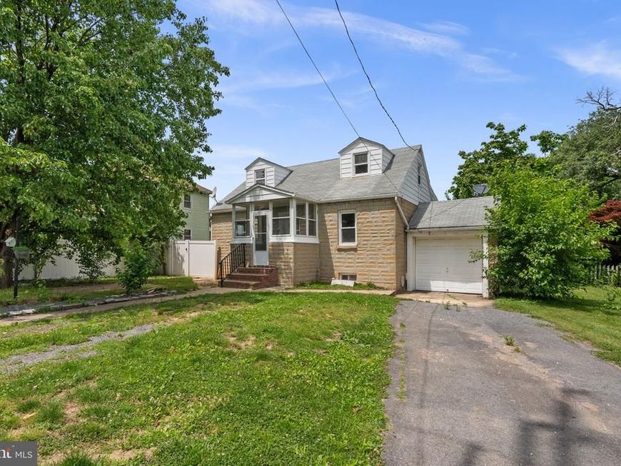 2507 Gehb Avenue, Baltimore, MD 21227 Main Photo