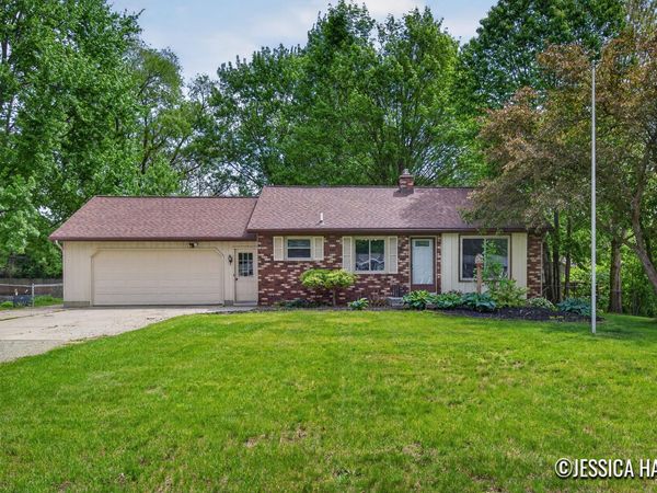 1324 Kinney Avenue NW, Grand Rapids, MI 49534