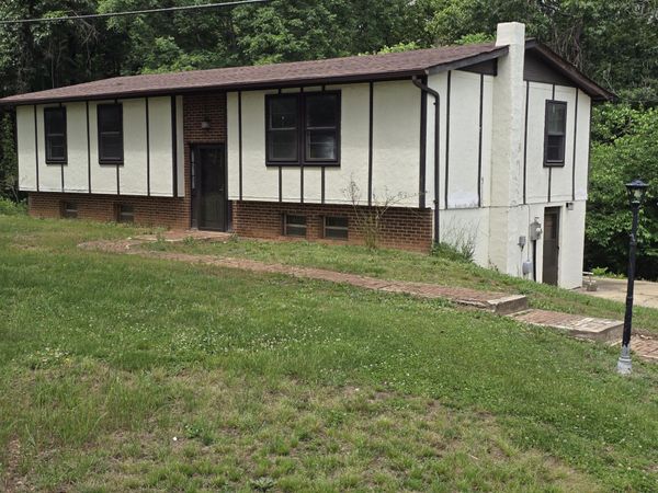 2500 Sunnymeade RD , Rustburg, VA 24588
