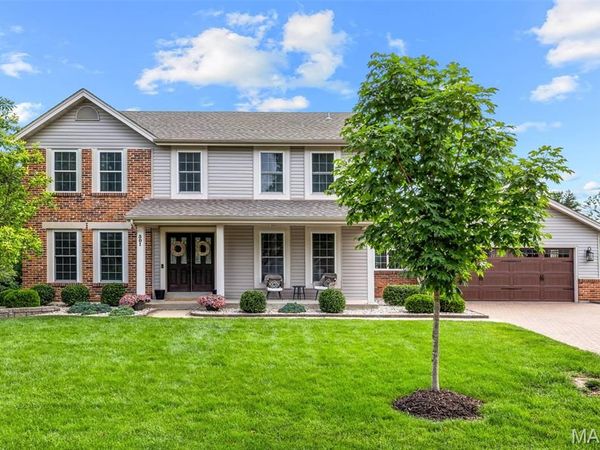 301 Summer Ridge Drive, Cottleville, MO 63304