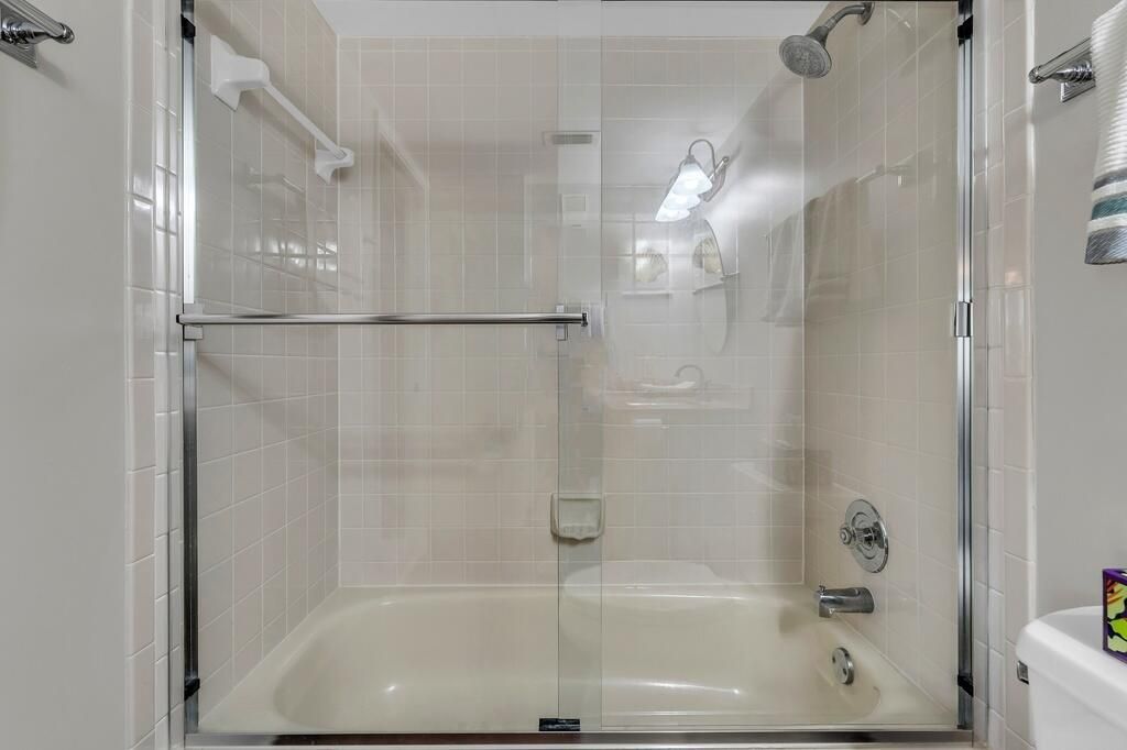 7341 Amberly Lane, Unit 307, Delray Beach, FL 33446 Photo