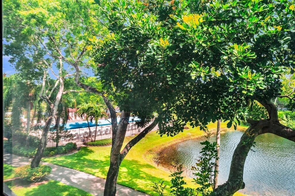 7341 Amberly Lane, Unit 307, Delray Beach, FL 33446 Photo