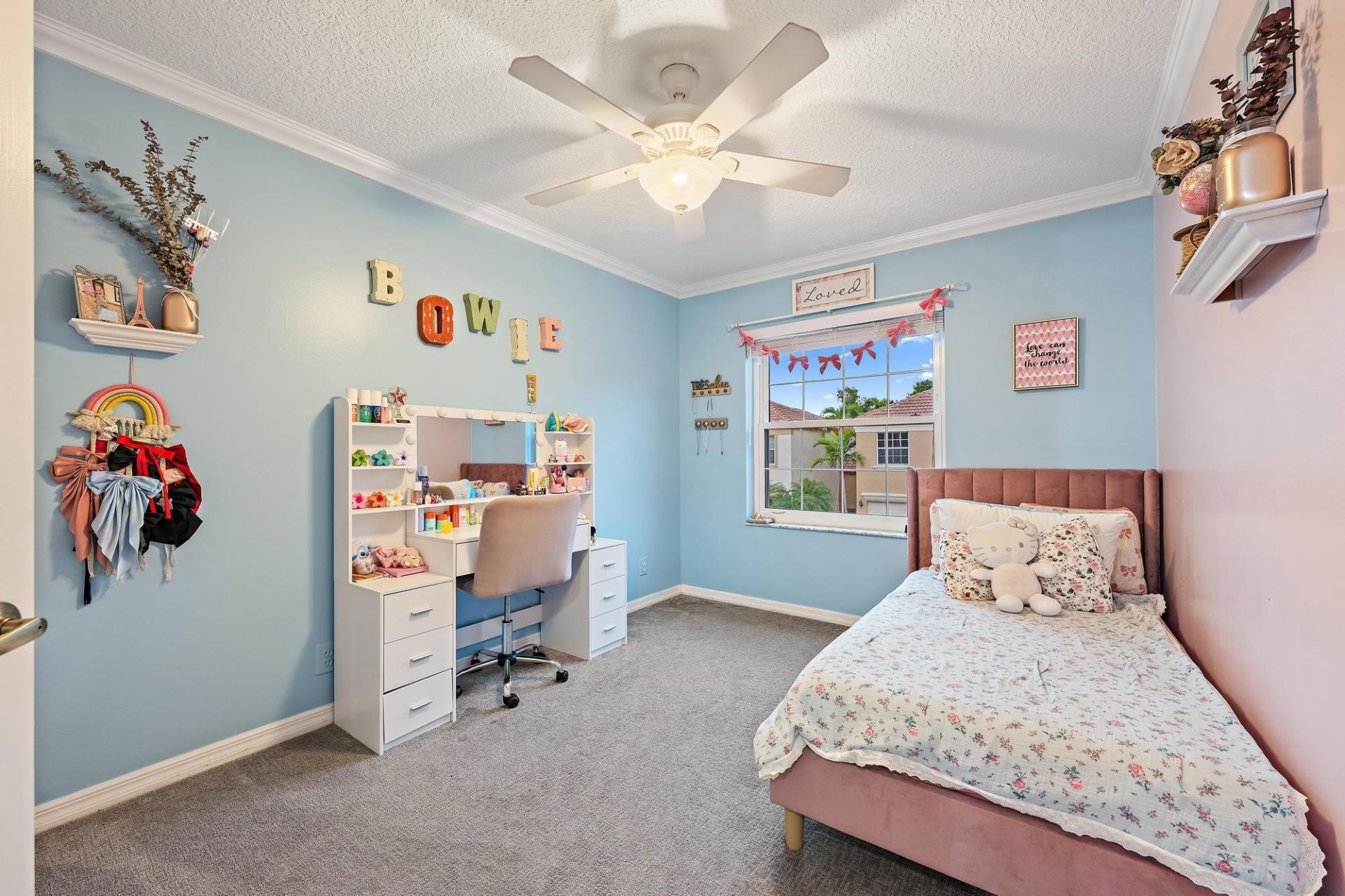 1088 Via Jardin, Riviera Beach, FL 33418 Photo