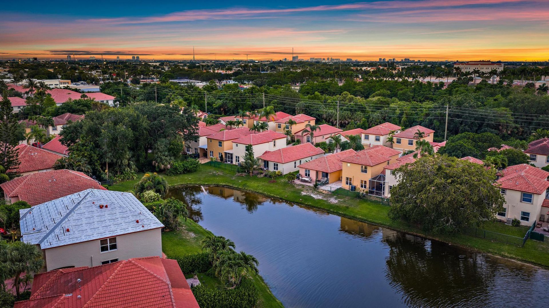 1088 Via Jardin, Riviera Beach, FL 33418 Photo