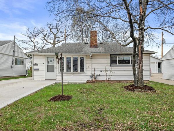 2721 S 50th STREET, Milwaukee, WI 53219