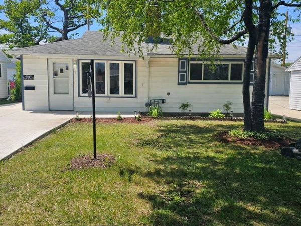 2721 S 50th STREET, Milwaukee, WI 53219