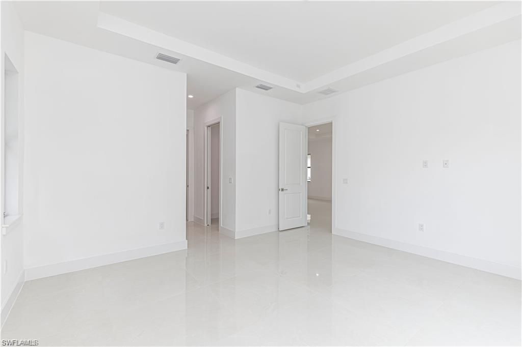 3098 Pine Tree Dr , Naples, FL 34112 Photo